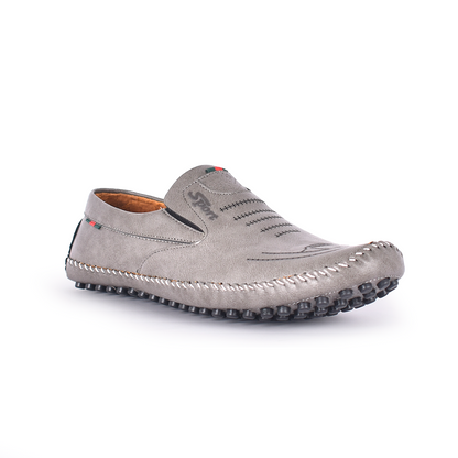 Mocasín Olimpo en sintético PU con suela spansor cosida y bordado artesanal. Elegante, resistente y cómodo para uso diario en Colombia.