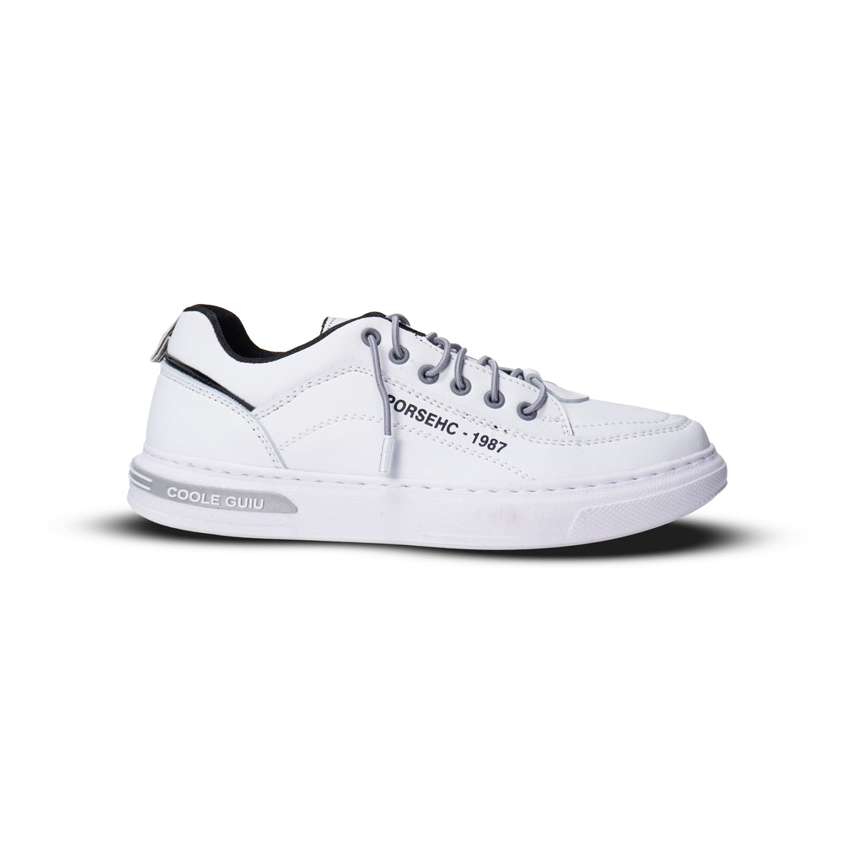 Tenis urbanos Boston en sintético con suela spansor y cordones elásticos. Diseño moderno, cómodos y versátiles para uso diario en Colombia.