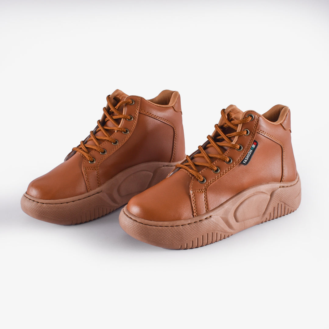 Tenis urbanos FC-BFC-02 en sintético con suela spansor y diseño moderno. Cómodos, versátiles y perfectos para uso diario en Colombia.
