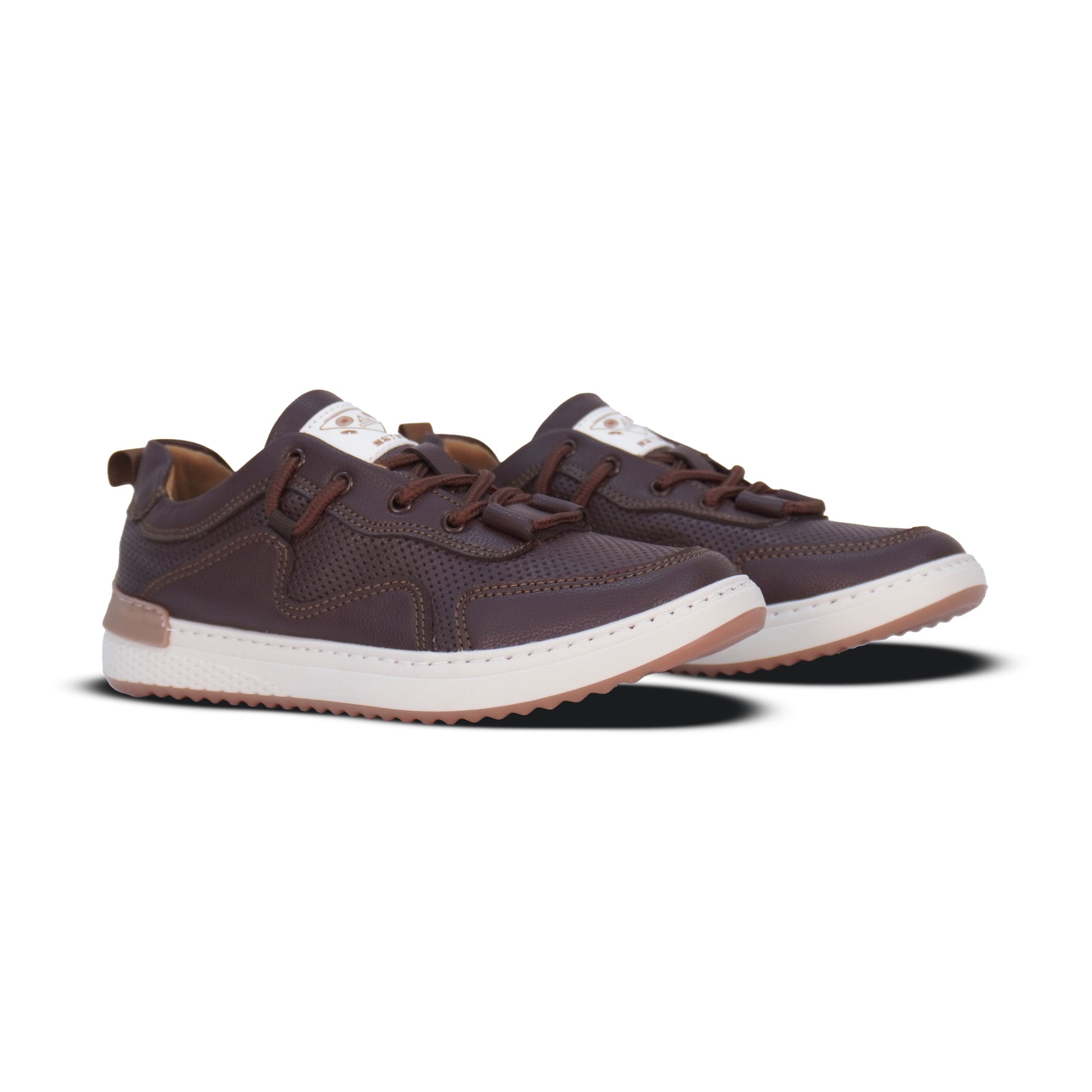 Tenis urbanos Impulse en sintético con suela Spansor y plantilla acolchada. Cómodos, resistentes y perfectos para uso diario en Colombia.