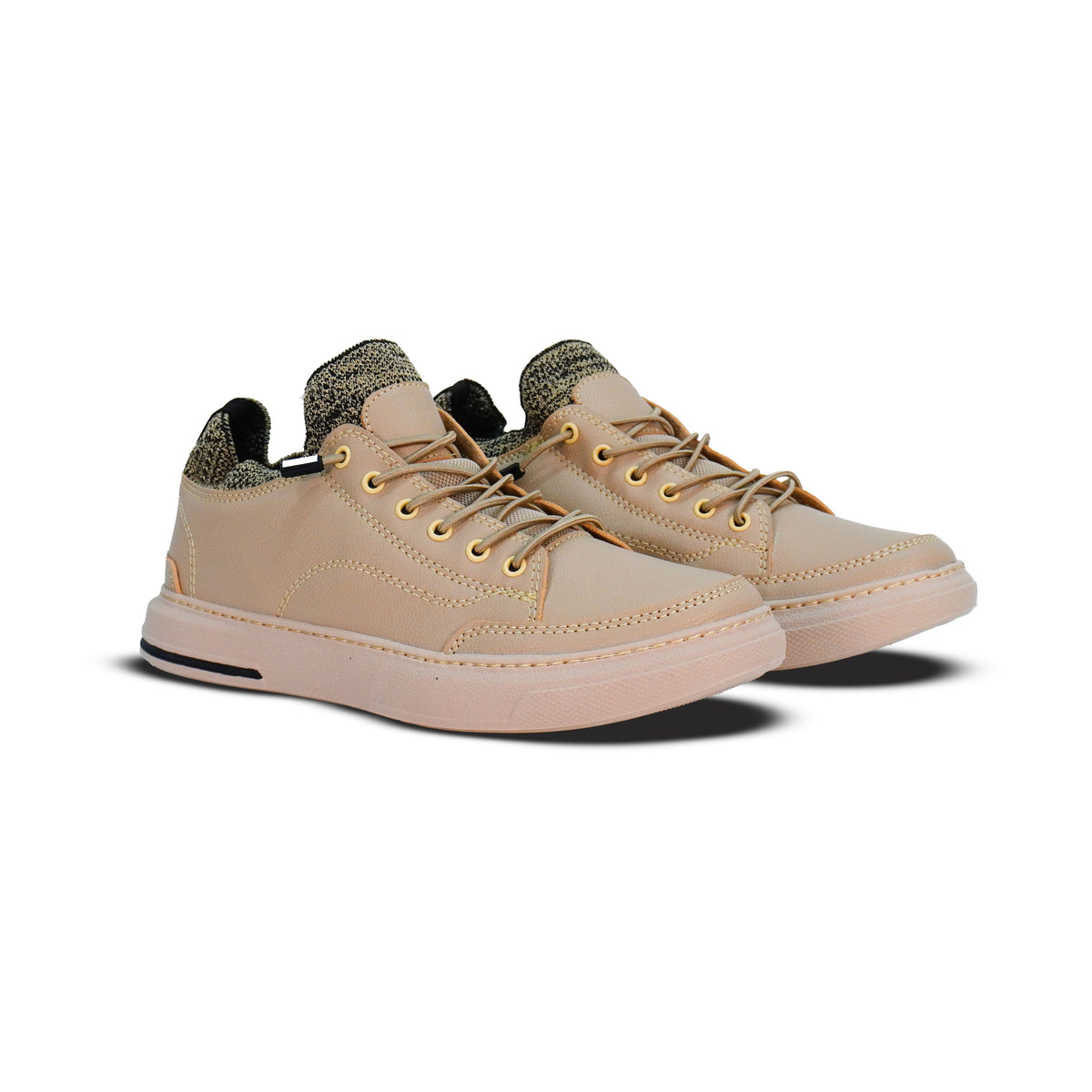 Tenis Loney  para hombre en cuero sintético con suela antideslizante. Diseño urbano, cómodos y resistentes para uso diario en Colombia.